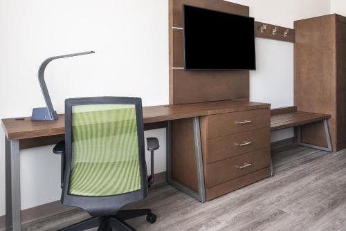 holiday inn express and suites odessa i 20 an ihg hotel