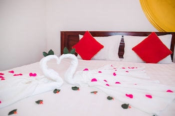 suoi tien hills hotel