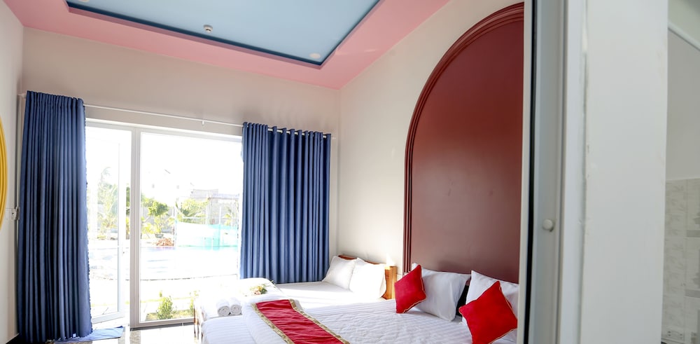 suoi tien hills hotel