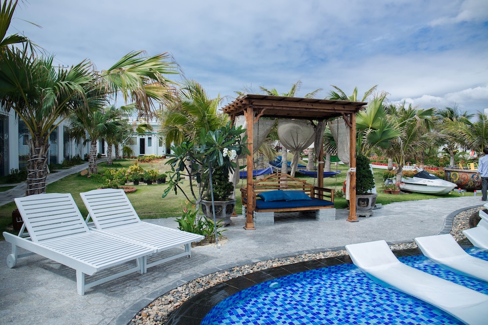 suoi tien hills hotel