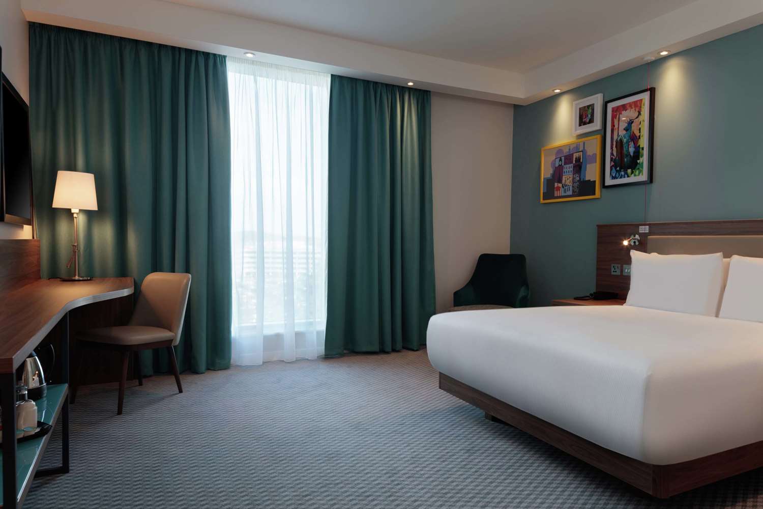 hampton by hilton edinburgh airport