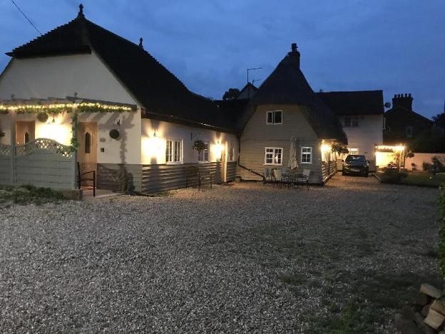 old thatch bambers green
