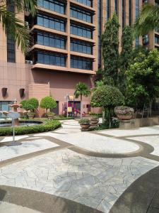 grand service apartment at times square