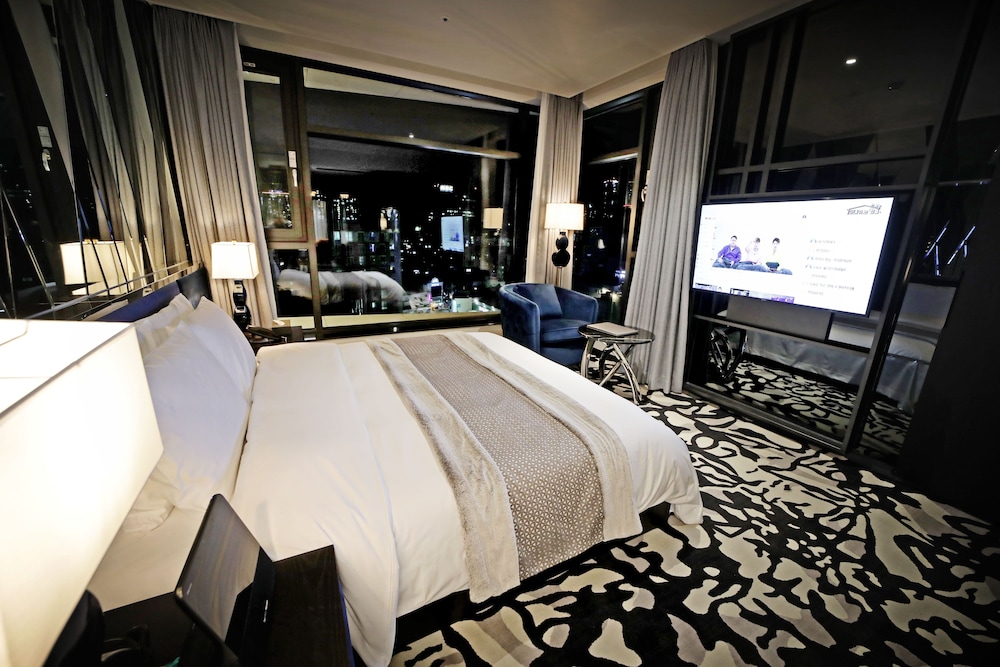 best louis hamilton hotel gwang an