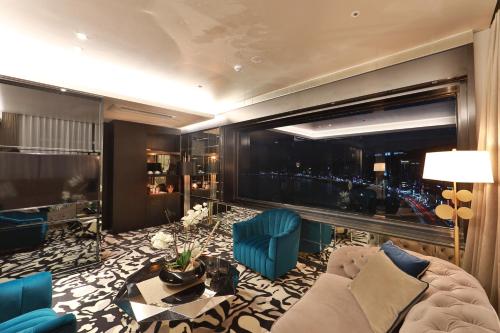 best louis hamilton hotel gwang an