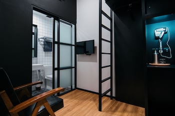 kooning hostel
