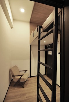 kooning hostel