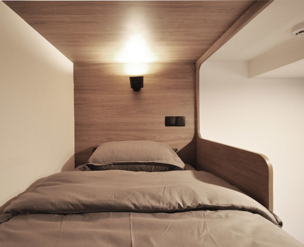 kooning hostel