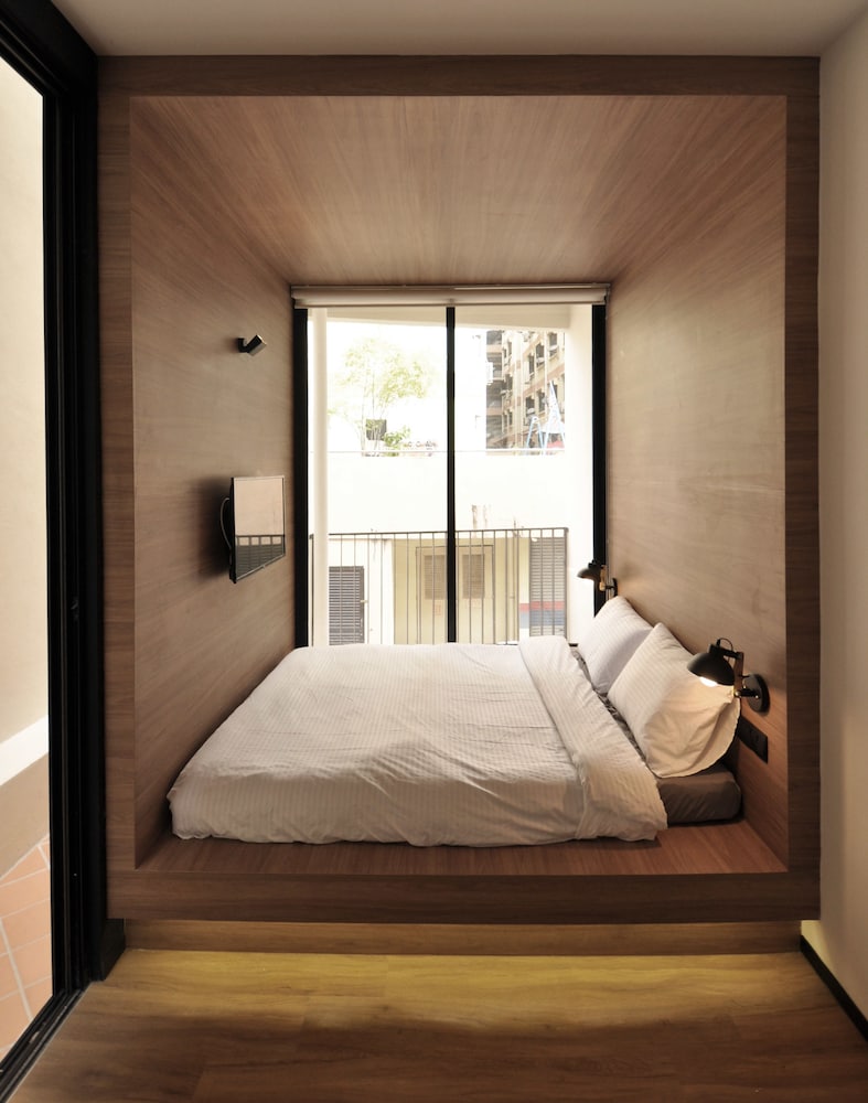 kooning hostel