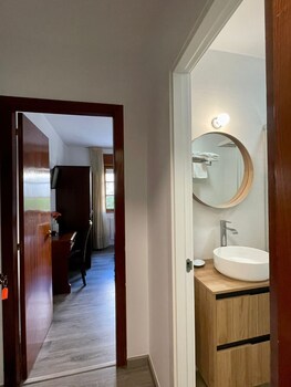 hotel la bilbaina de vegadeo