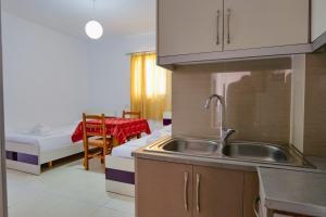 hotel argjiro