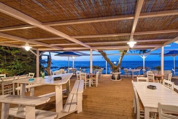 fiore beach studios