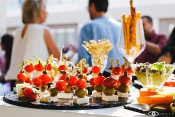 v1935 luxurious apartments