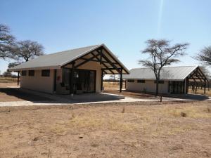 khan river lodge