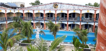 roman empire panglao boutique hotel