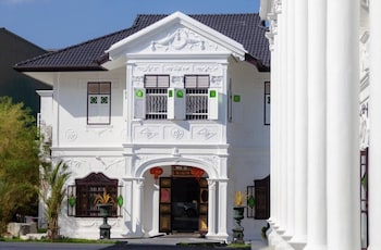 sound gallery house hostel