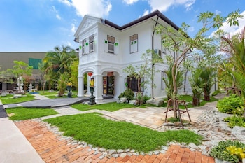 sound gallery house hostel