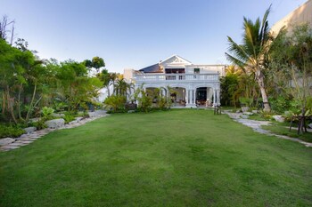 sound gallery house hostel