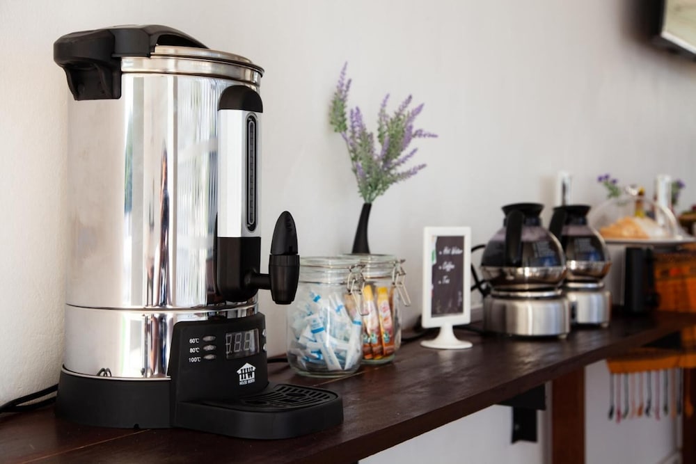 sound gallery house hostel