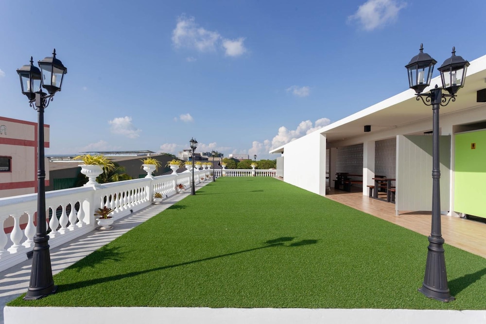 sound gallery house hostel