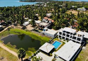 Hotel Crocotopond,Arugam Bay>>Ampara,3 star