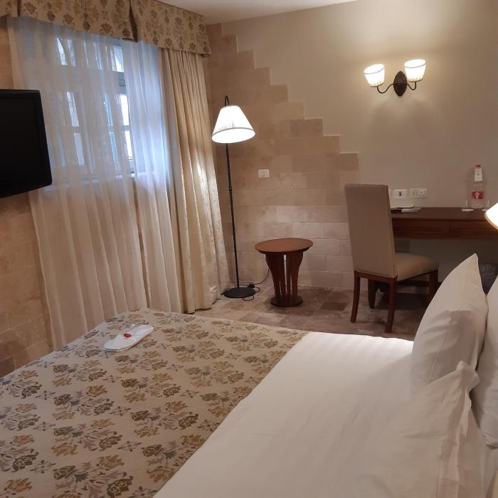 colony hotel haifa