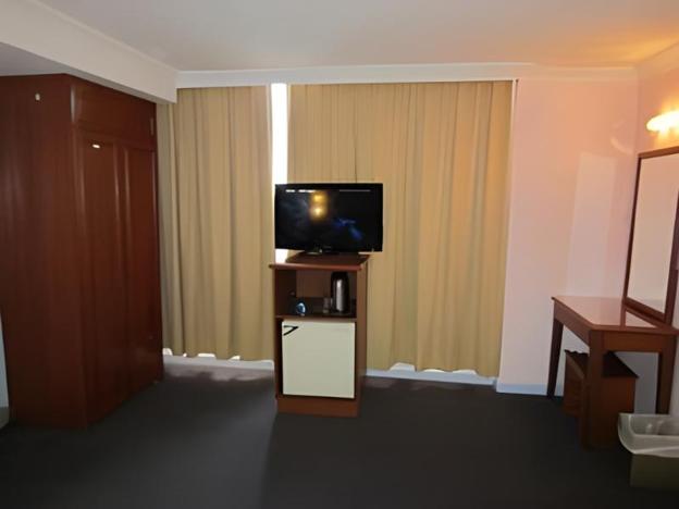 the hoover hotel