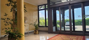 hotel paradiso