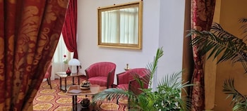 hotel paradiso