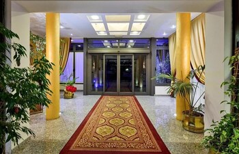 hotel paradiso