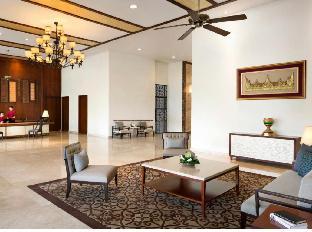 shangri la serviced apartments yangon