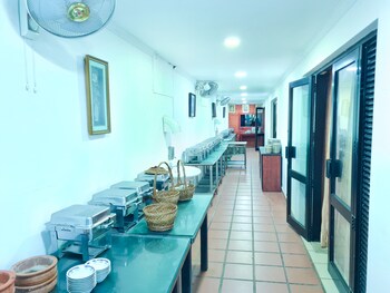 hambanthota beach hotel