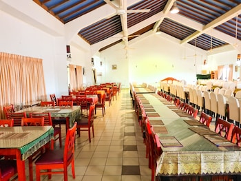 hambanthota beach hotel