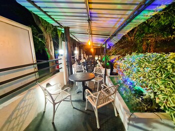 hambanthota beach hotel
