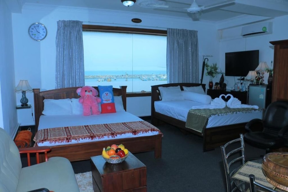 hambanthota beach hotel
