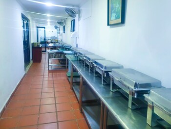 hambanthota beach hotel