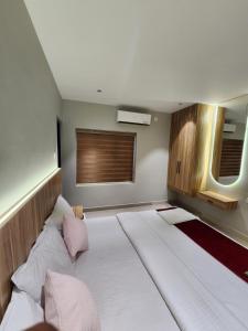 muziris manor residency