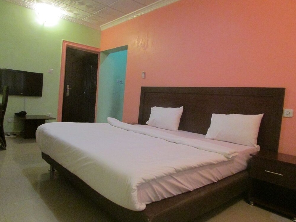 golf lemeridien hotels