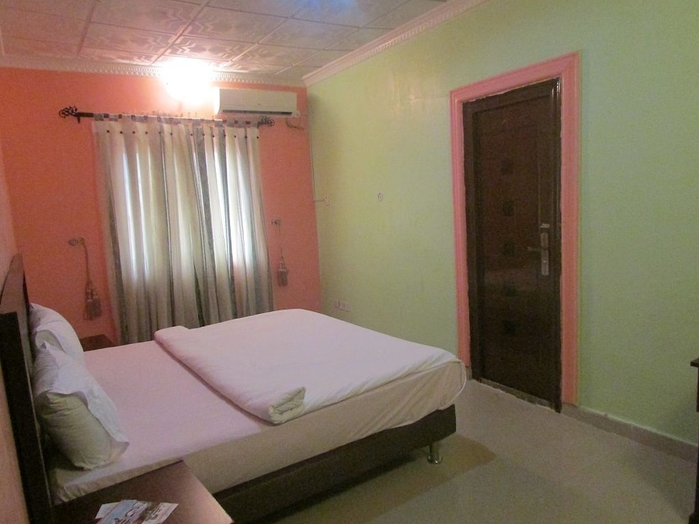 golf lemeridien hotels