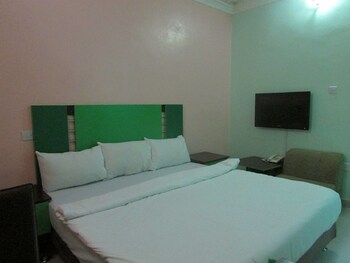 golf lemeridien hotels