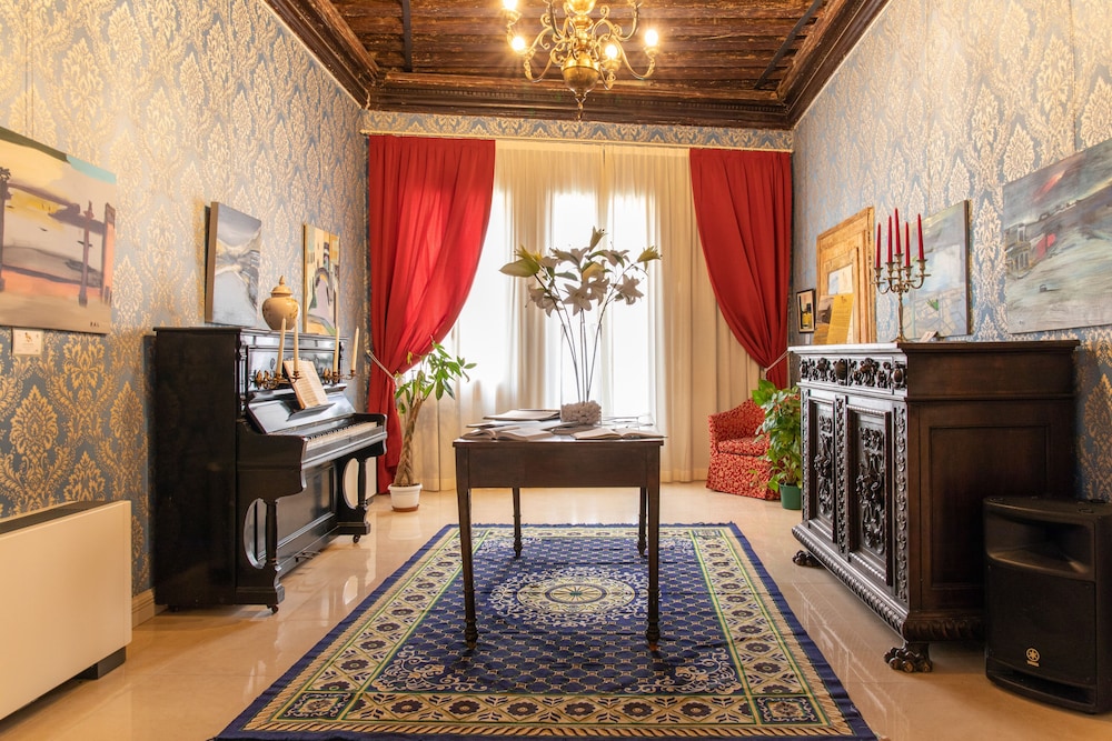 charming palace santa fosca