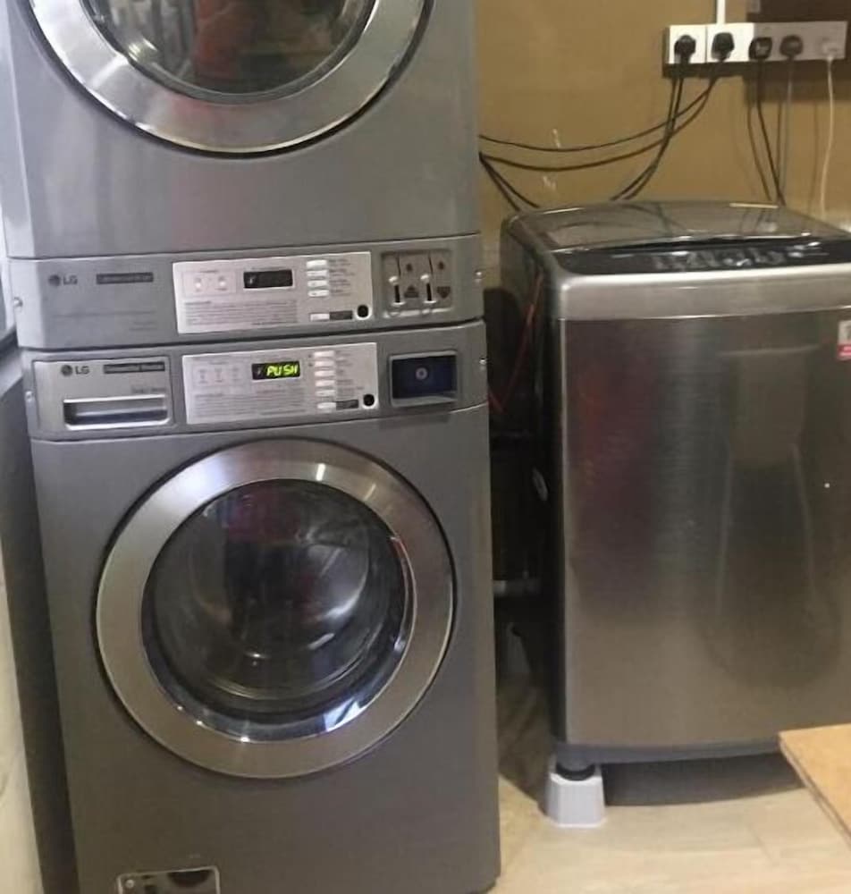 sh hotel kota damansara