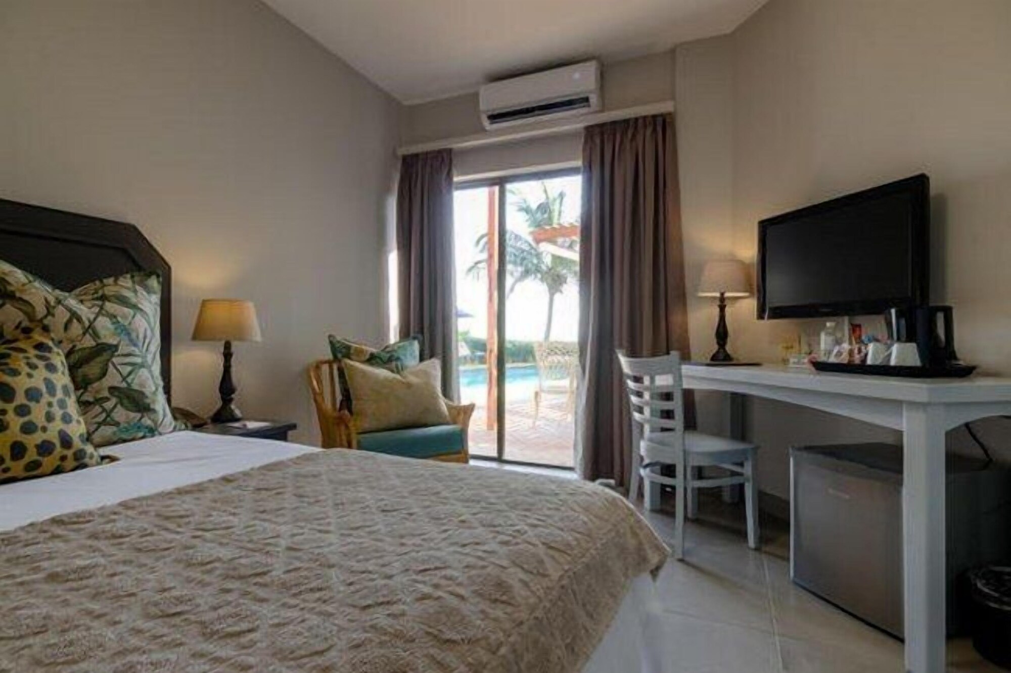 the ridge guesthouse