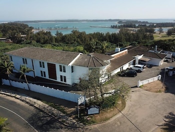 the ridge guesthouse