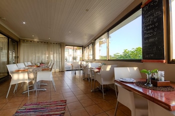 the ridge guesthouse