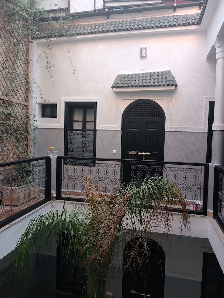 riad etoile ocre