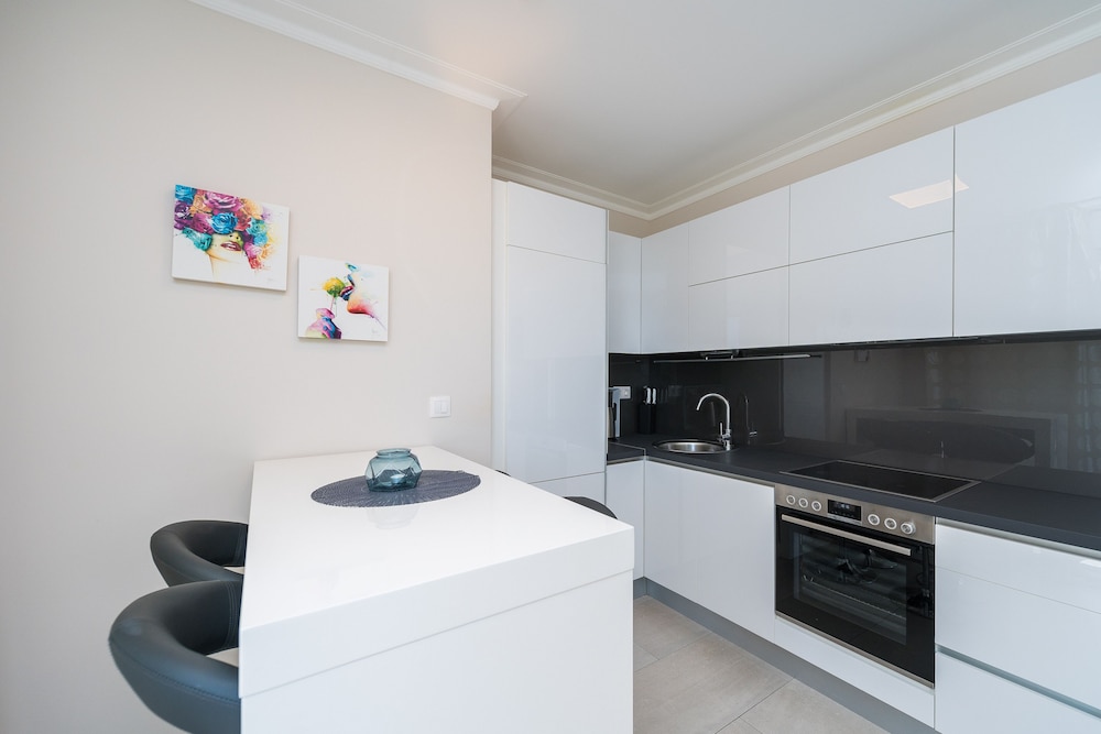 apartments tomana
