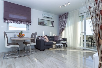 Apartments Tomana,Pag Island>>Novalja,0 star