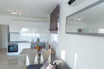 Apartments Tomana,Pag Island>>Novalja,0 star
