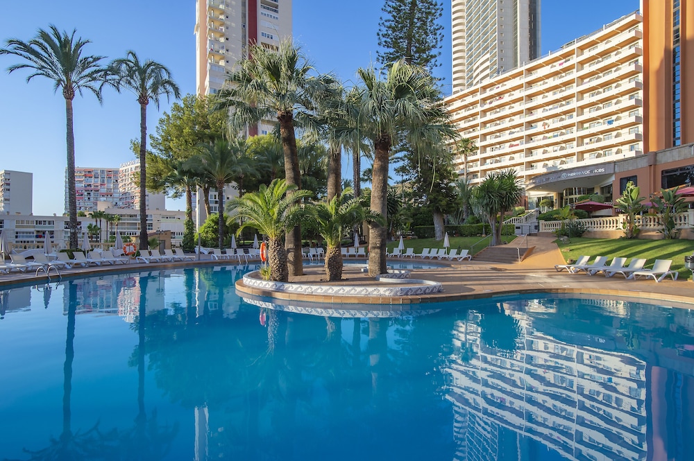 hotel benidorm east by pierre and vacances